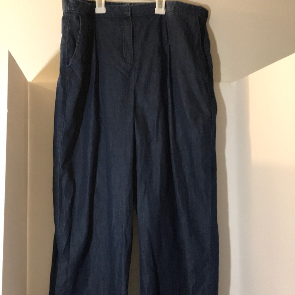 Dana Buchman pant size 12 blue pull on elastic waist casual business casual